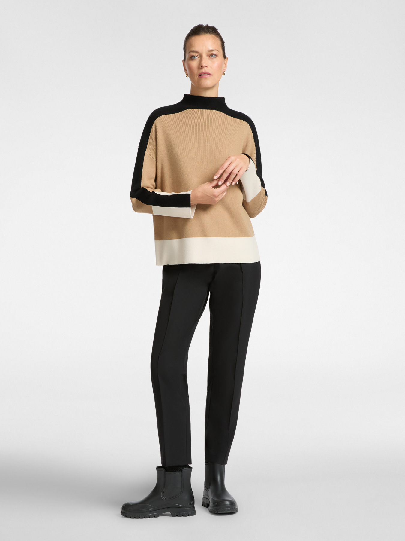 Maglia colour block in lana e viscosa image number 2