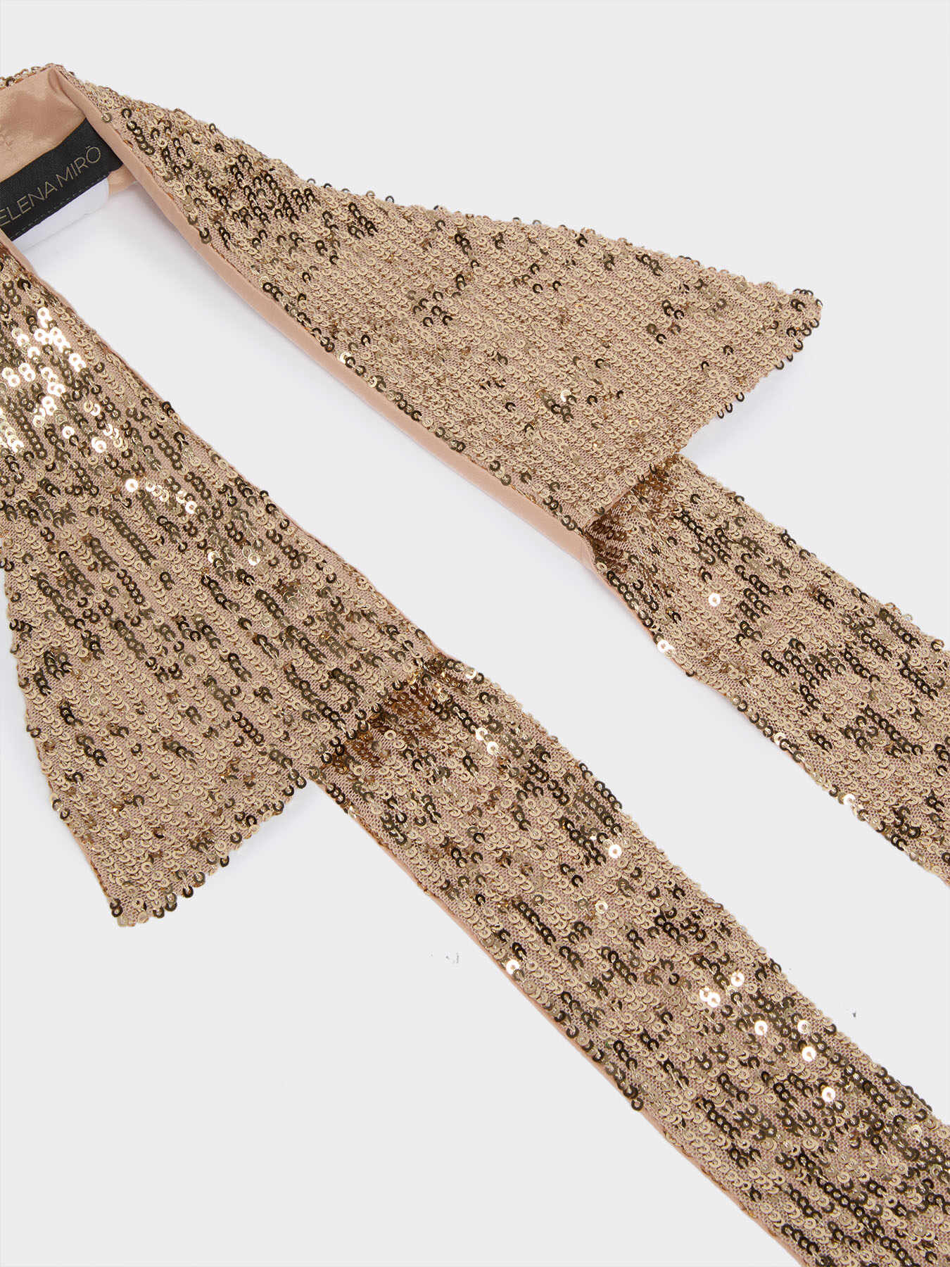 Embroidered collar image number 2