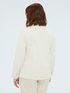 Camisa shacket con bordados florales image number 3