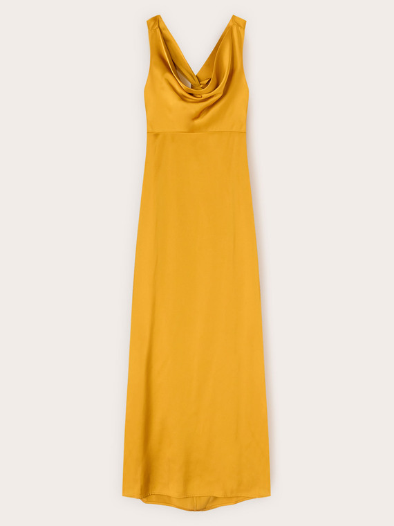 Rochie lungă din satin cu drapaj