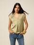 T-shirt bimaterica con scollo a V image number 3