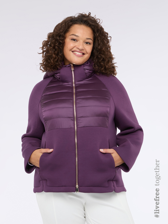 Leichte Daunenjacke aus zwei Materialien