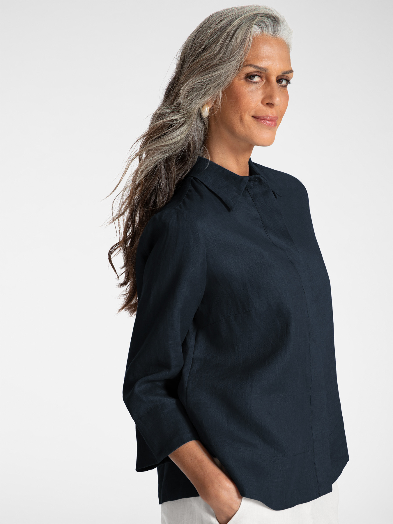 Boxy linen shirt image number 3