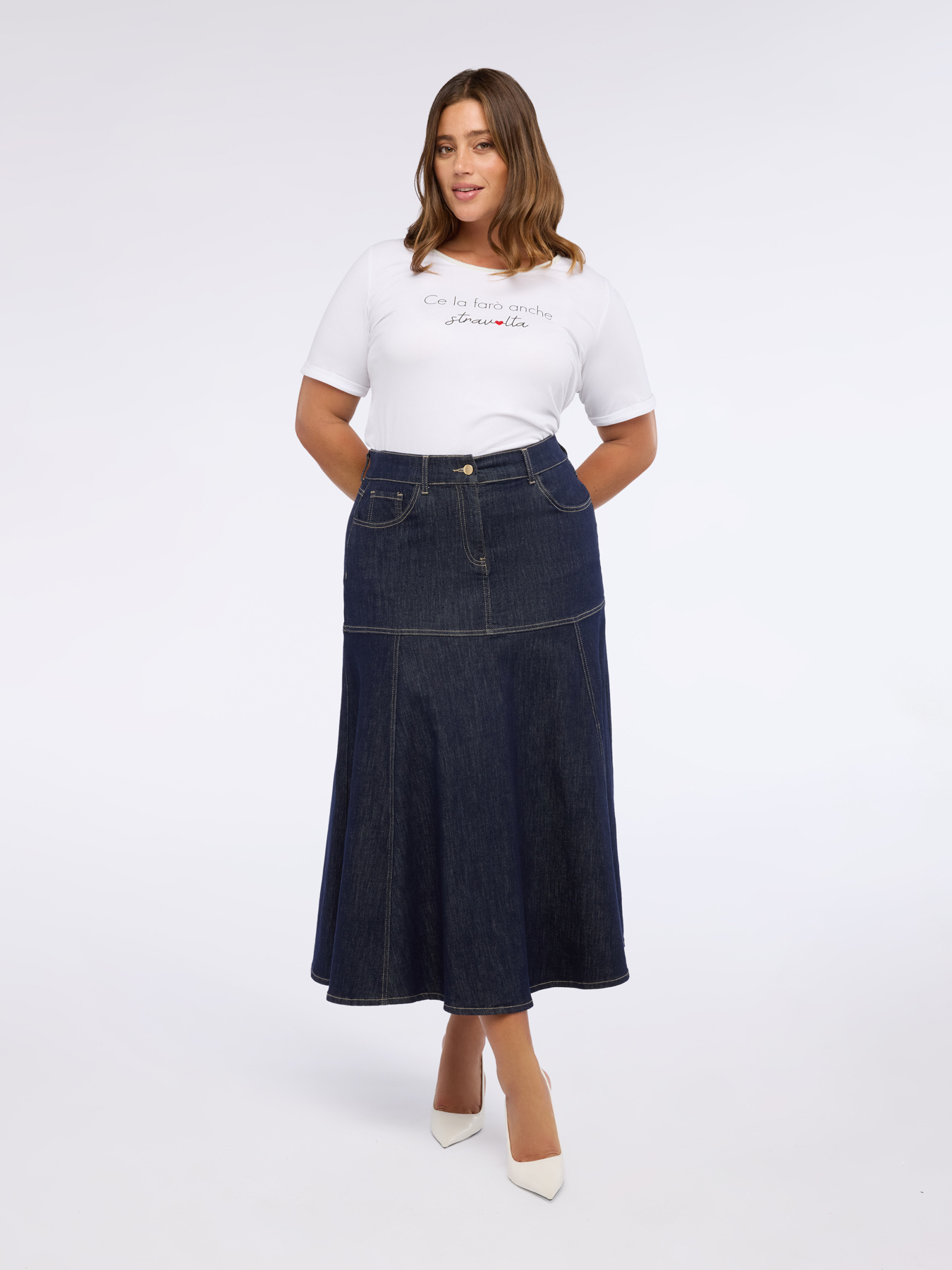 Long denim skirt image number 4