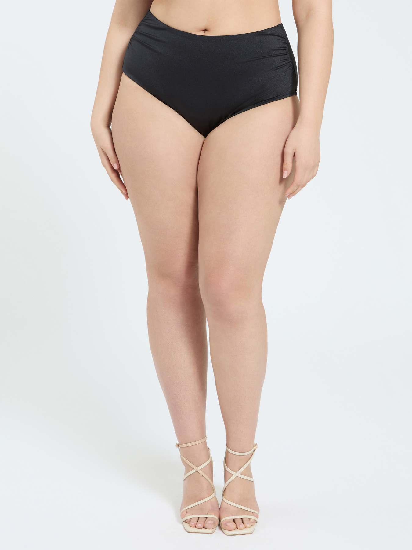 Hochgeschnittener Slip mit gerafftem Bund image number 3