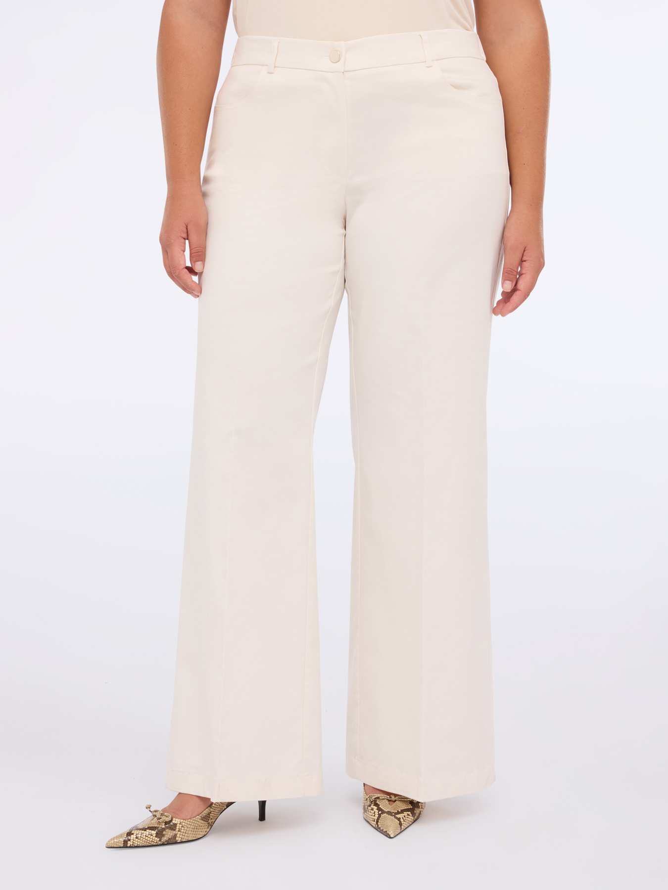 Wide leg pants image number 2