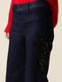 Jeans flare blu rinse con patch decorativo image number 2