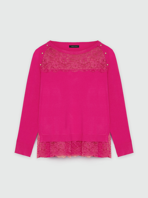 Pullover mit Spitzeneinsätzen