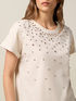 T-Shirt mit Strassstein-Stickerei image number 2