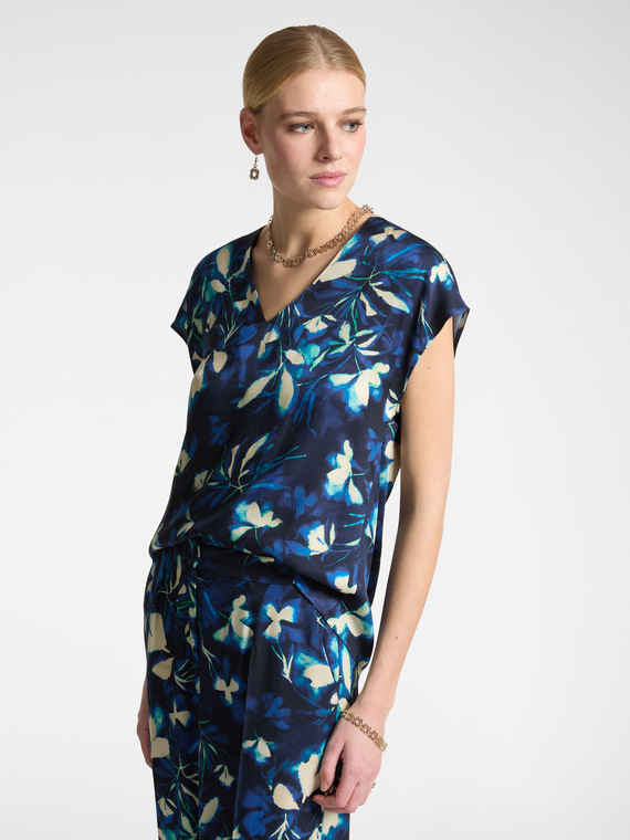 Top floral em viscose