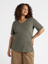 T-shirt ricamata image number 2