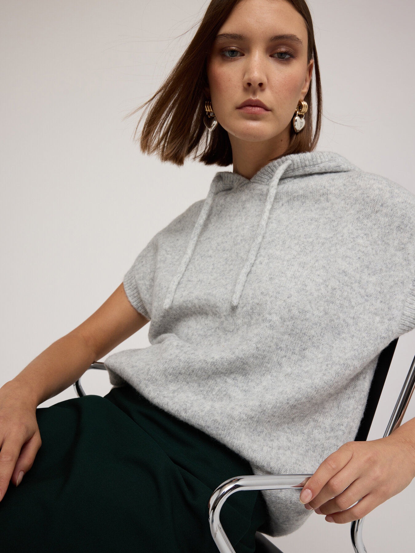 Wool blend knit sweatshirt image number 3