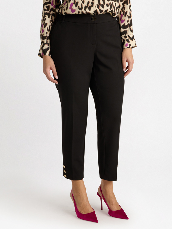 New York trousers with buttons at the hem