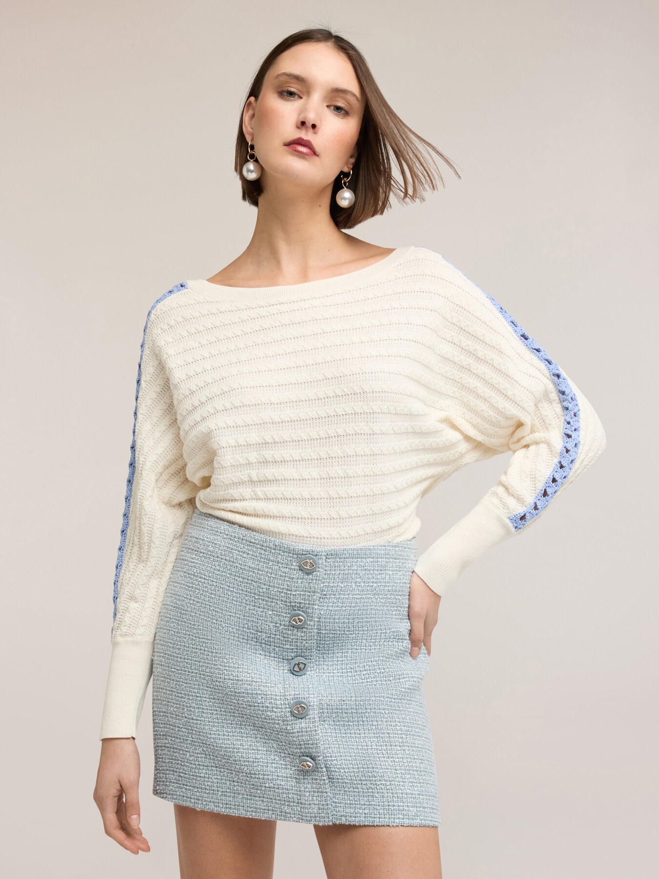 Oversized sweater with openwork inserts on the sleeves image number 0