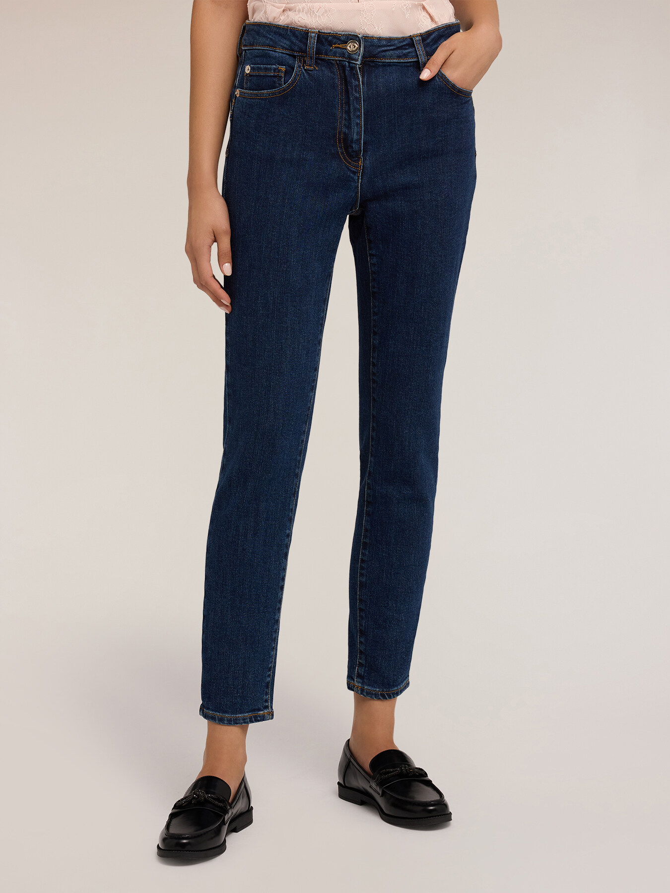 Gisele skinny push-up jeans image number 0