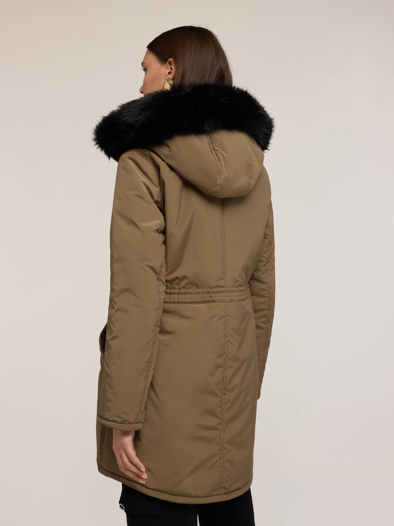 Plumífero reversible con capucha y cremallera image number 1