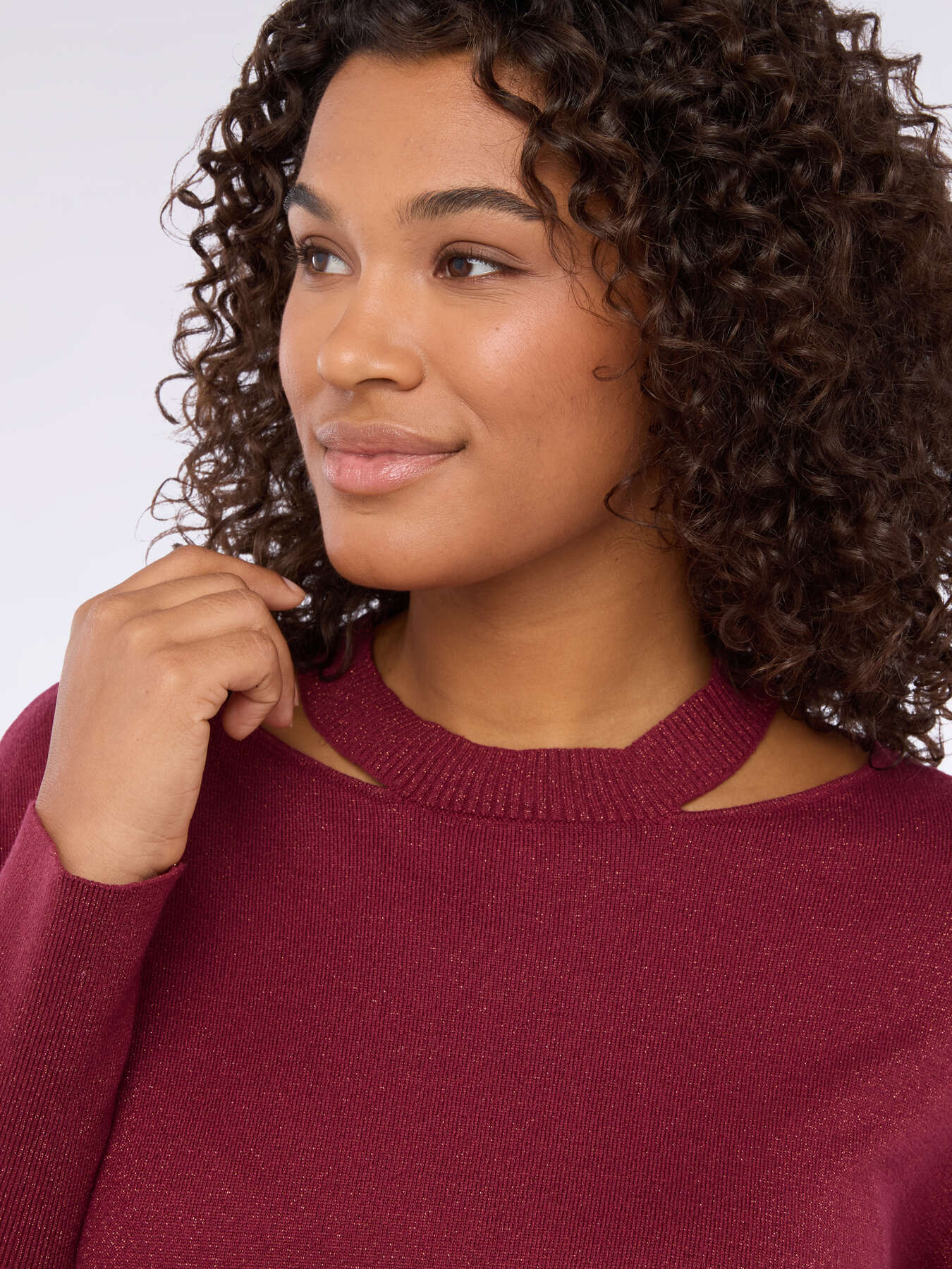 Maille lurex avec détails cut out image number 3