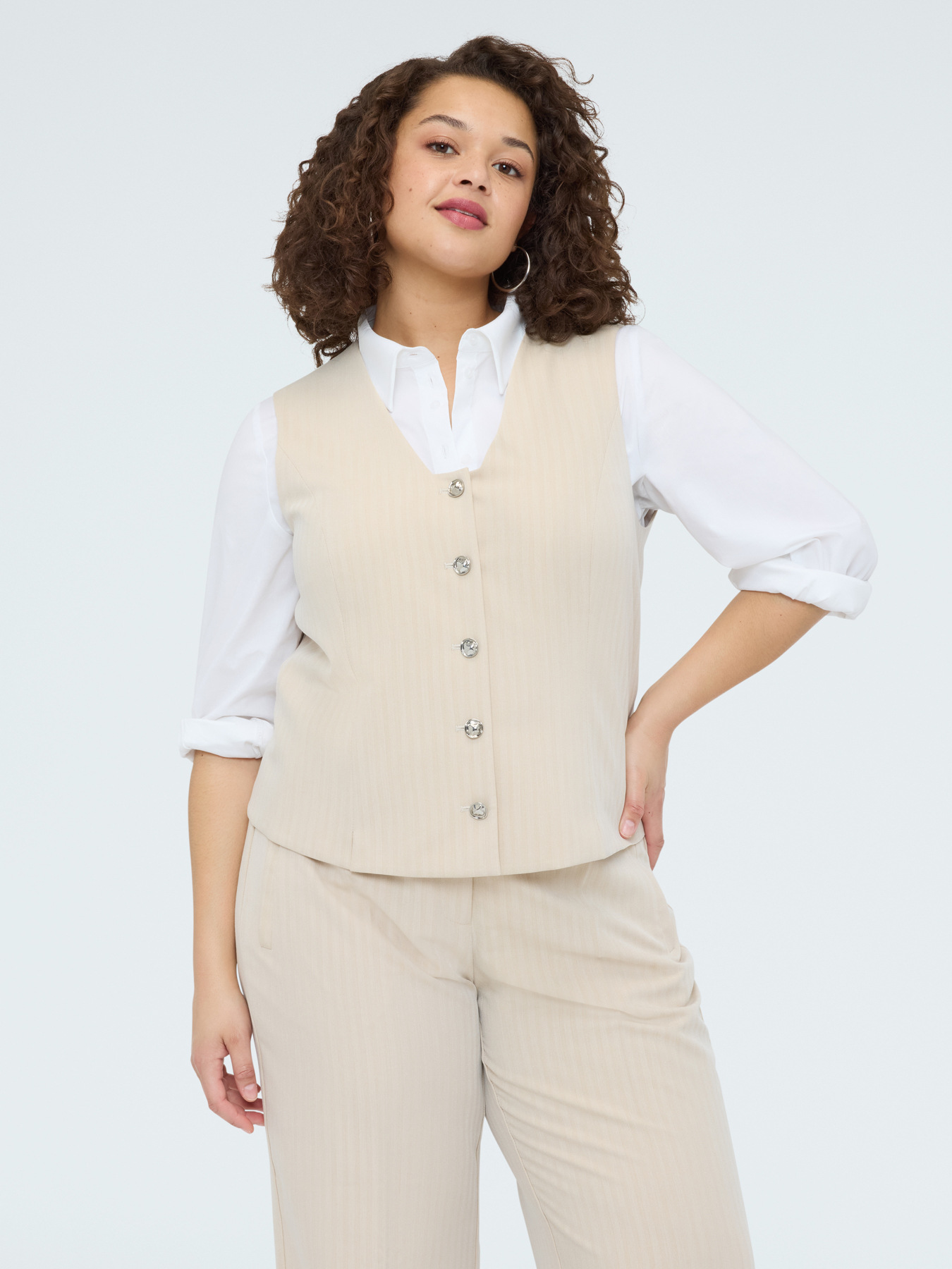 Gilet con bottoni gioiello image number 0