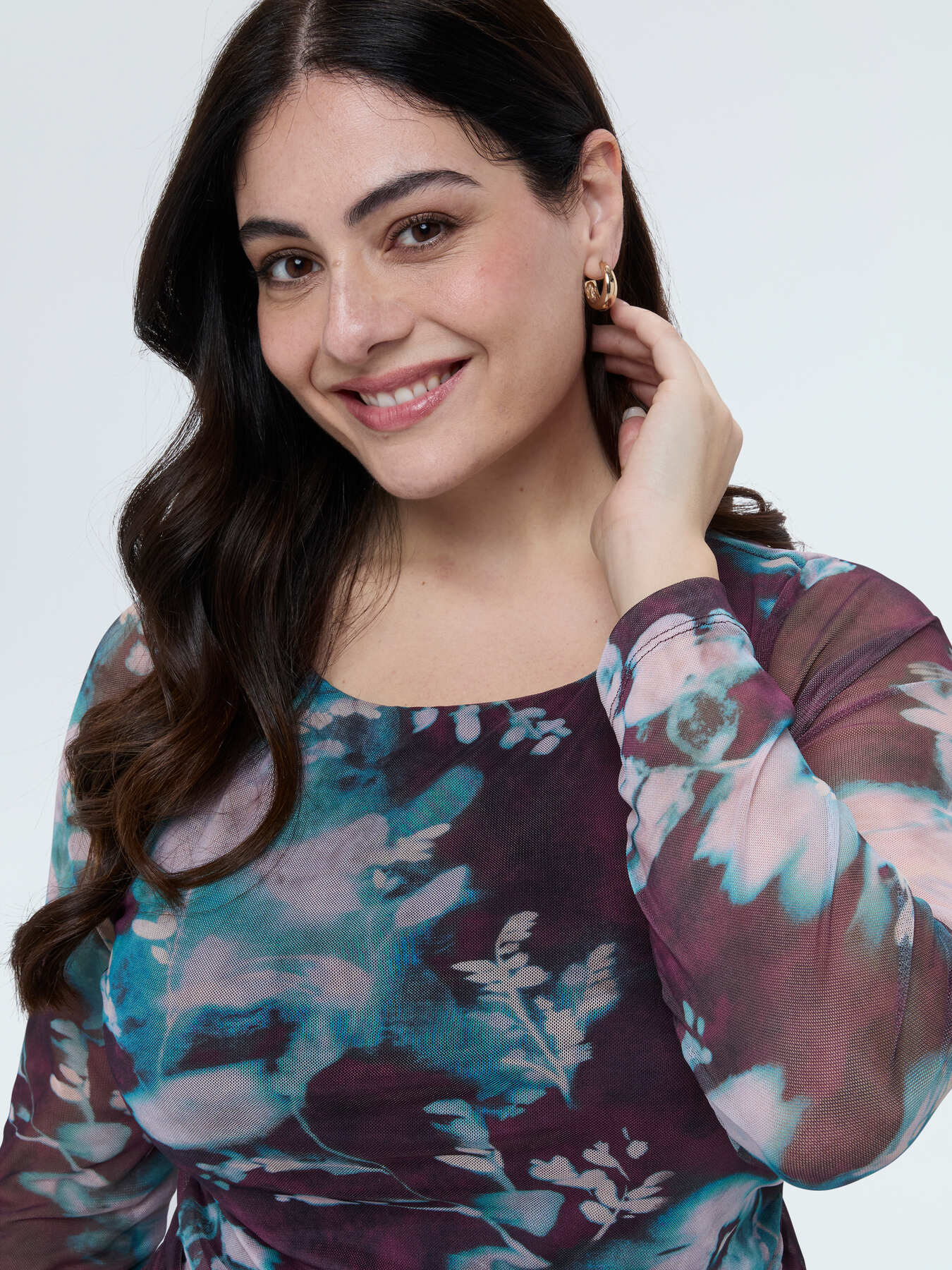 T-shirt in tulle con stampa floreale image number 3