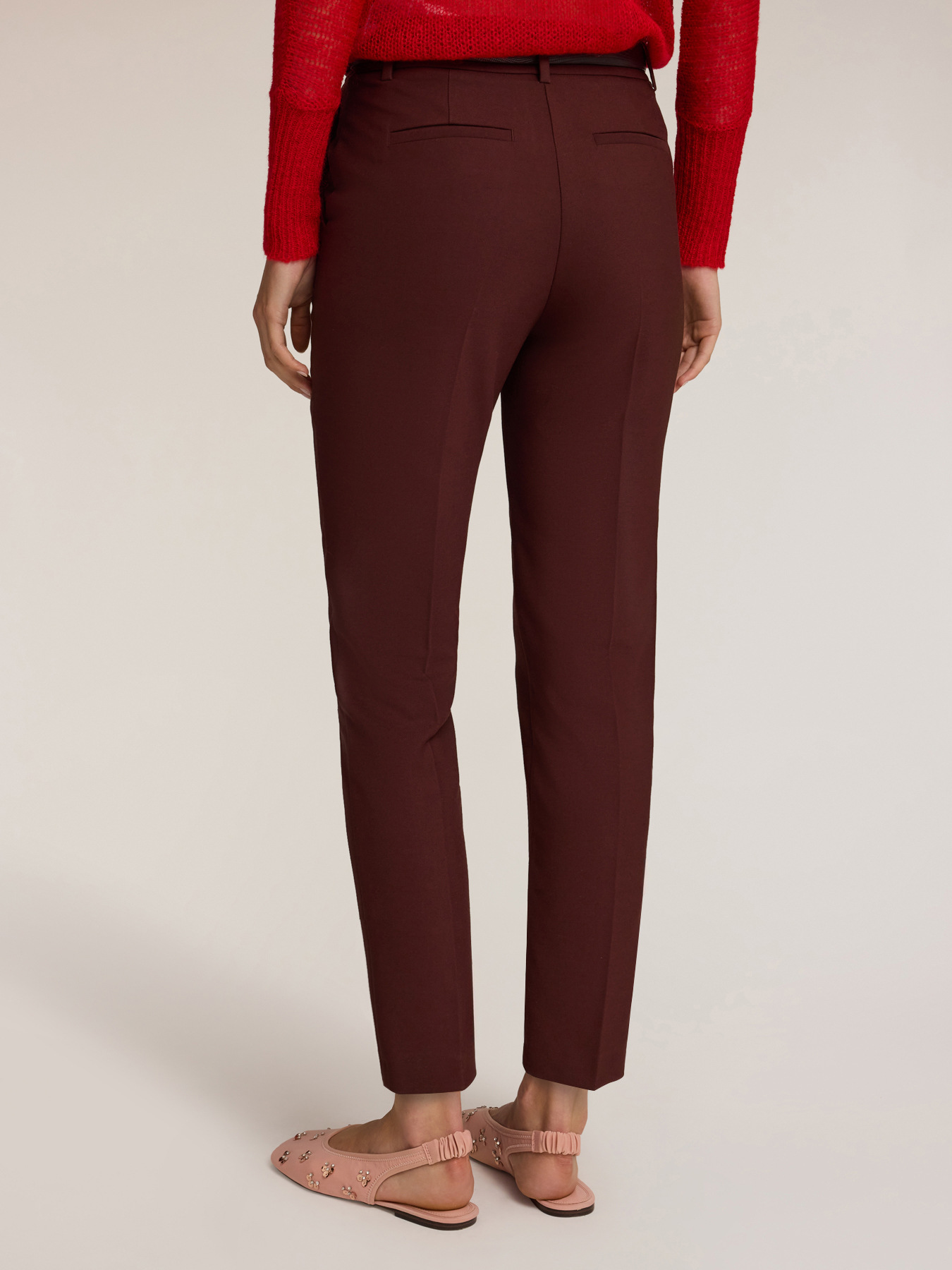 Regular trousers with pressed crease image number 1