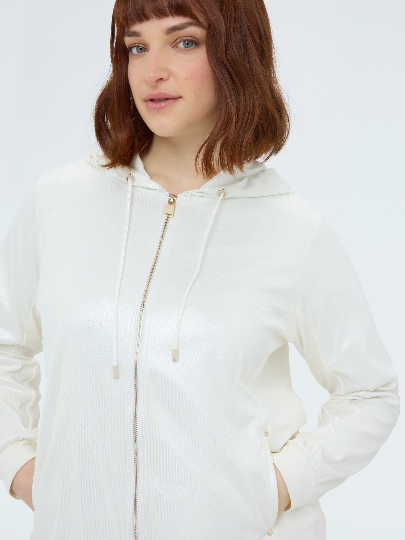 Geripptes Sweatshirt mit Kapuze image number 3