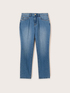 Regular jeans with ironed crease image number 4