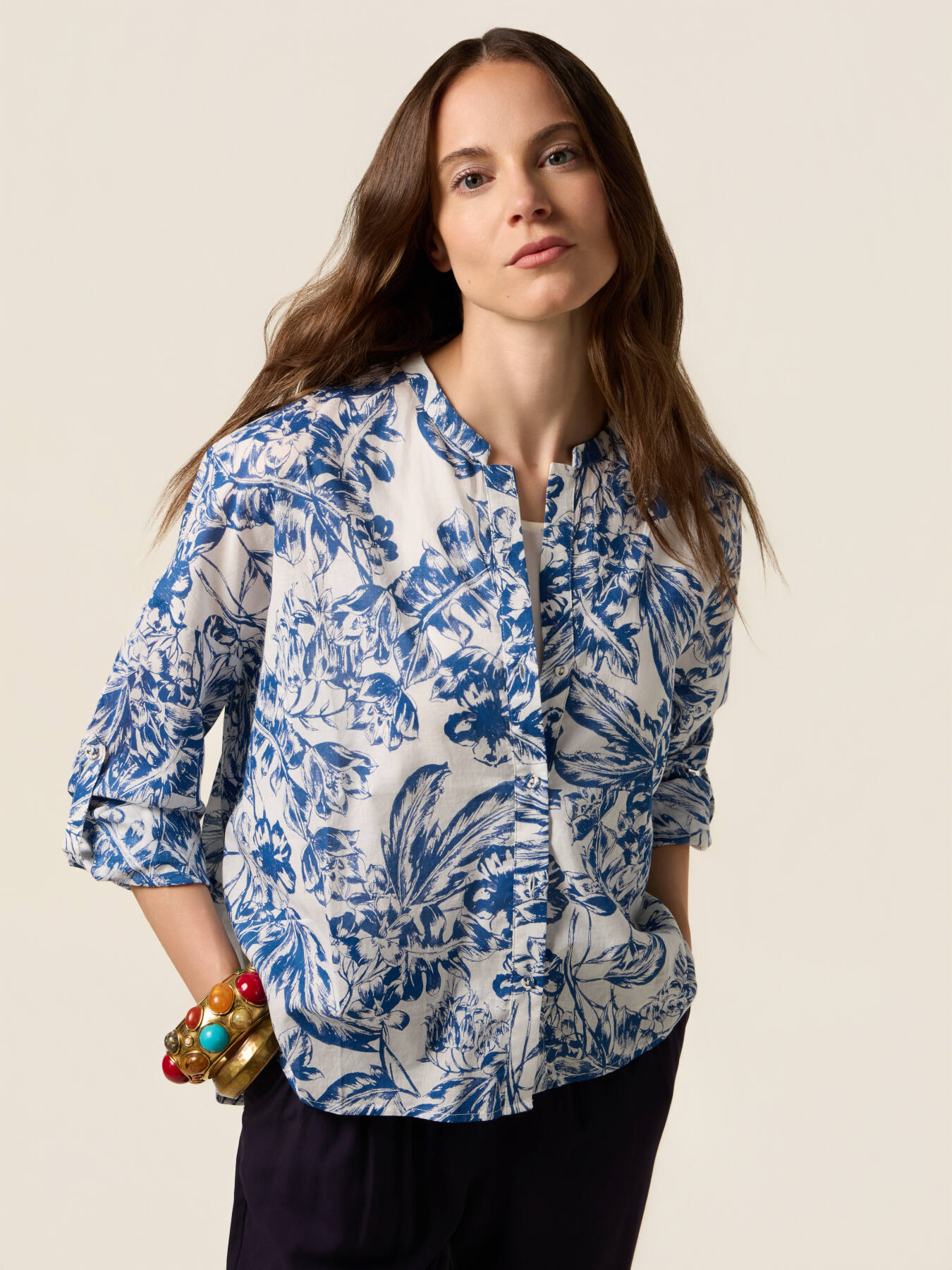 Patterned cotton voile shirt image number 0
