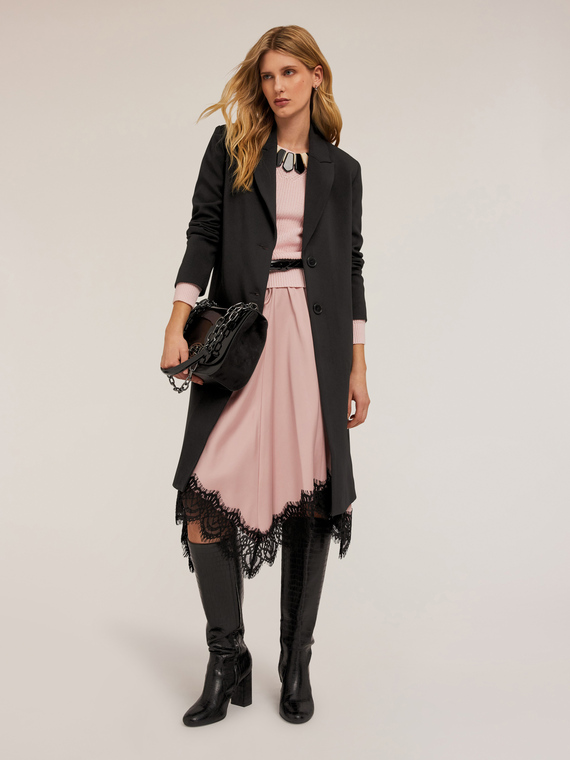 Single-breasted crepe fabric coat