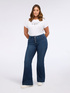 Jeans acampanados lavado azul image number 4