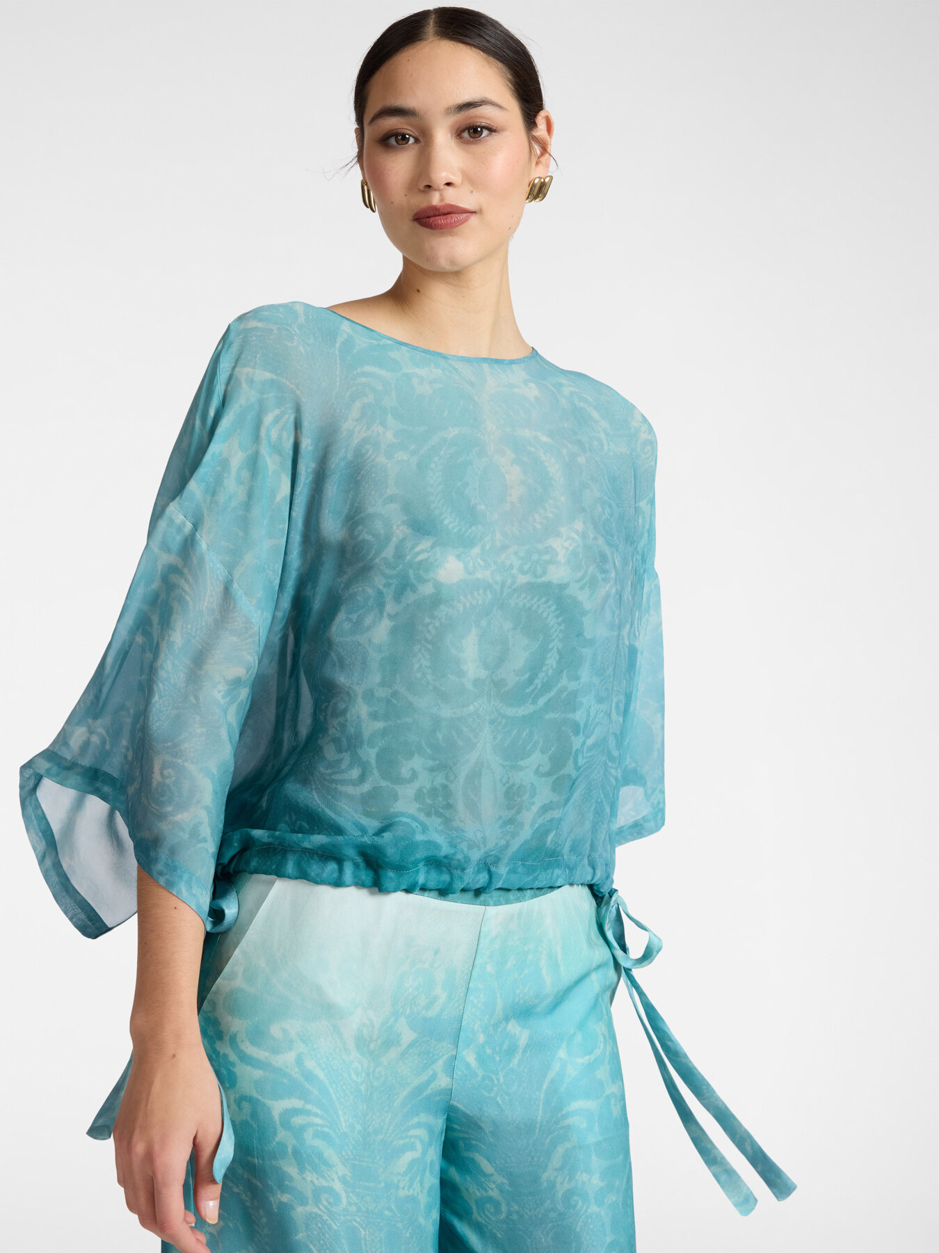 Blusa in georgette stampata image number 0