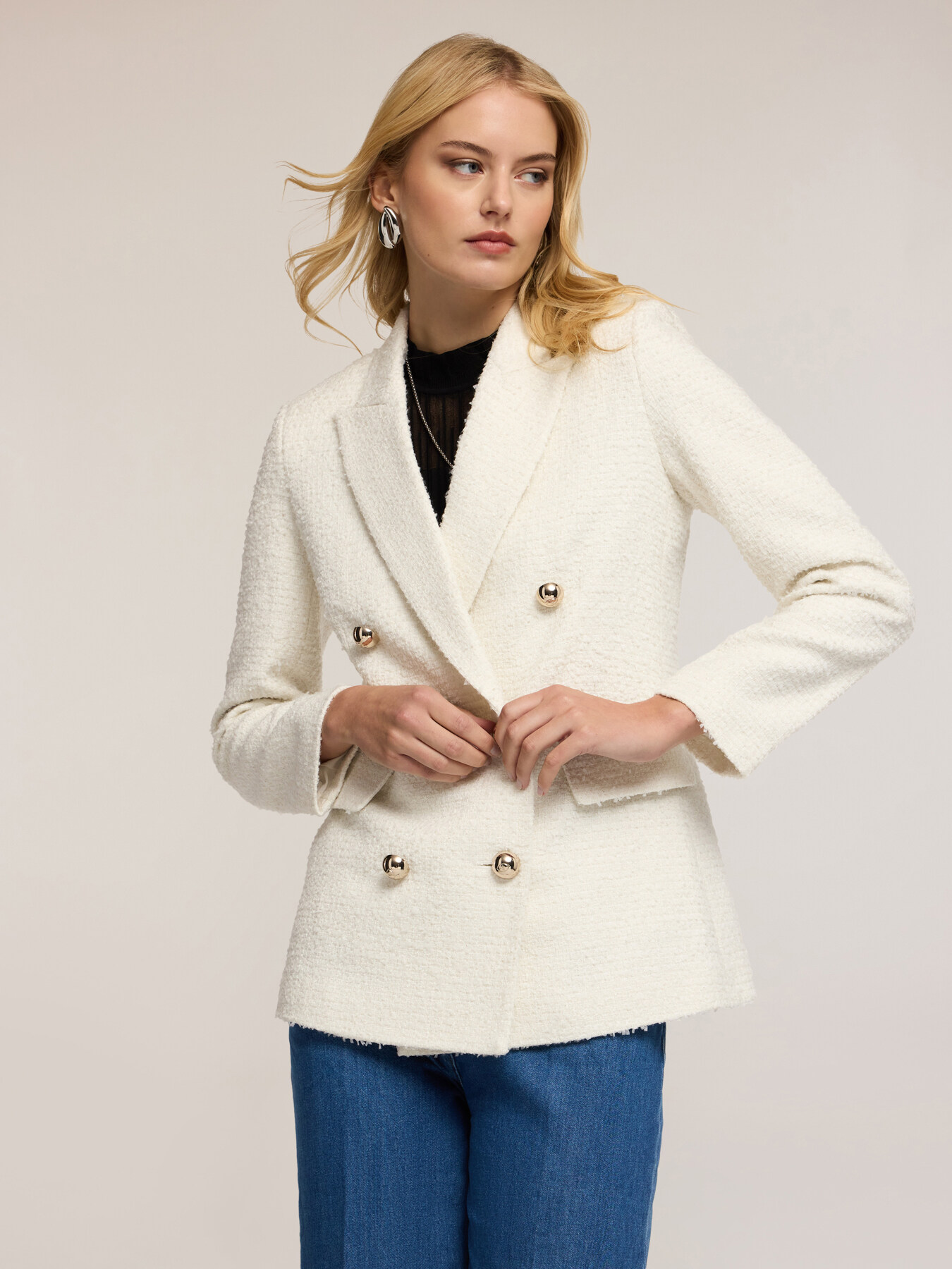 Blazer croisé en tissu bouclé image number 3