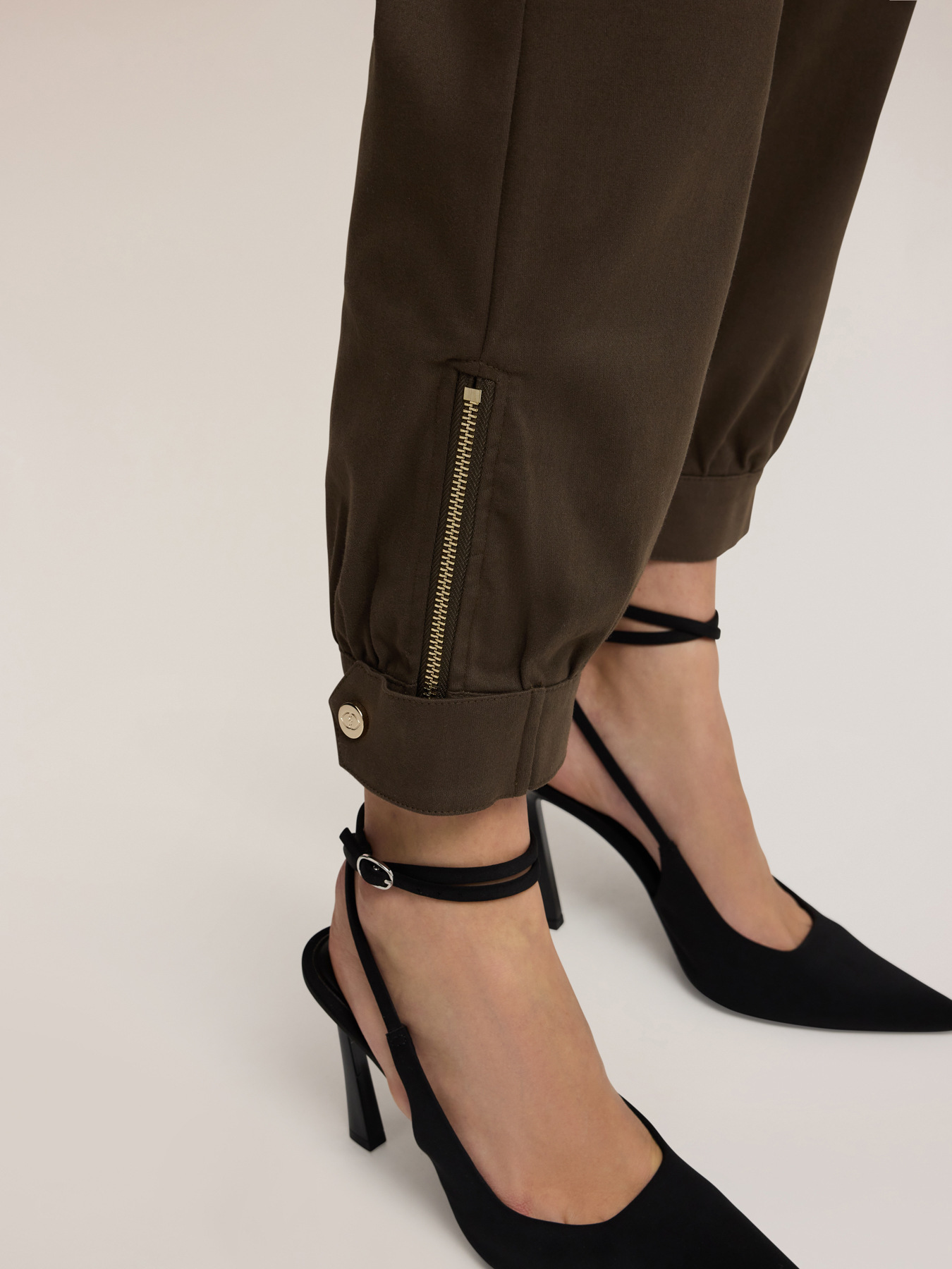 Pantaloni baggy in tessuto armaturato image number 3