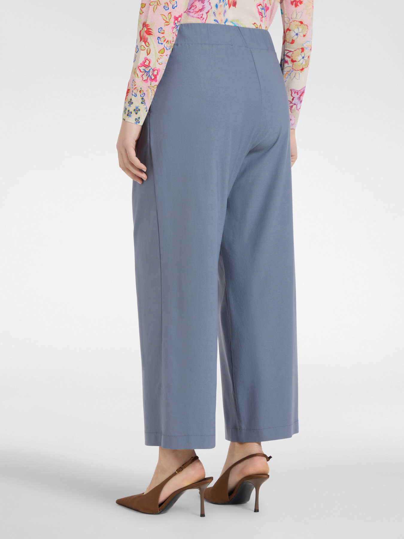 Wide-leg pleated trousers image number 1