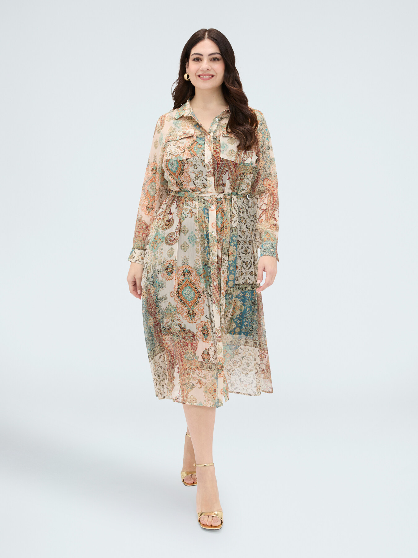 Vestido camisero estampado paisley image number 2