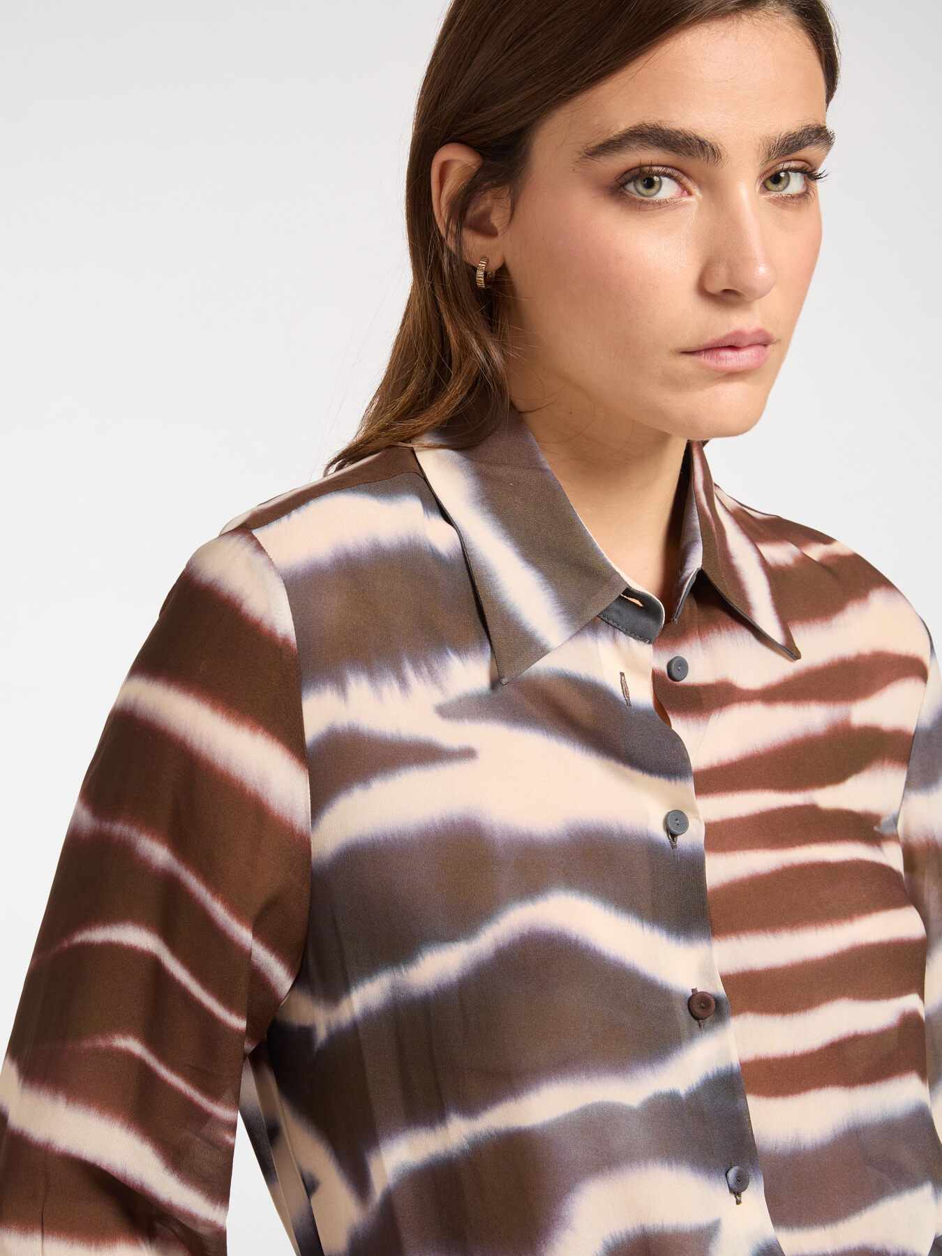 Animal print shirt image number 3