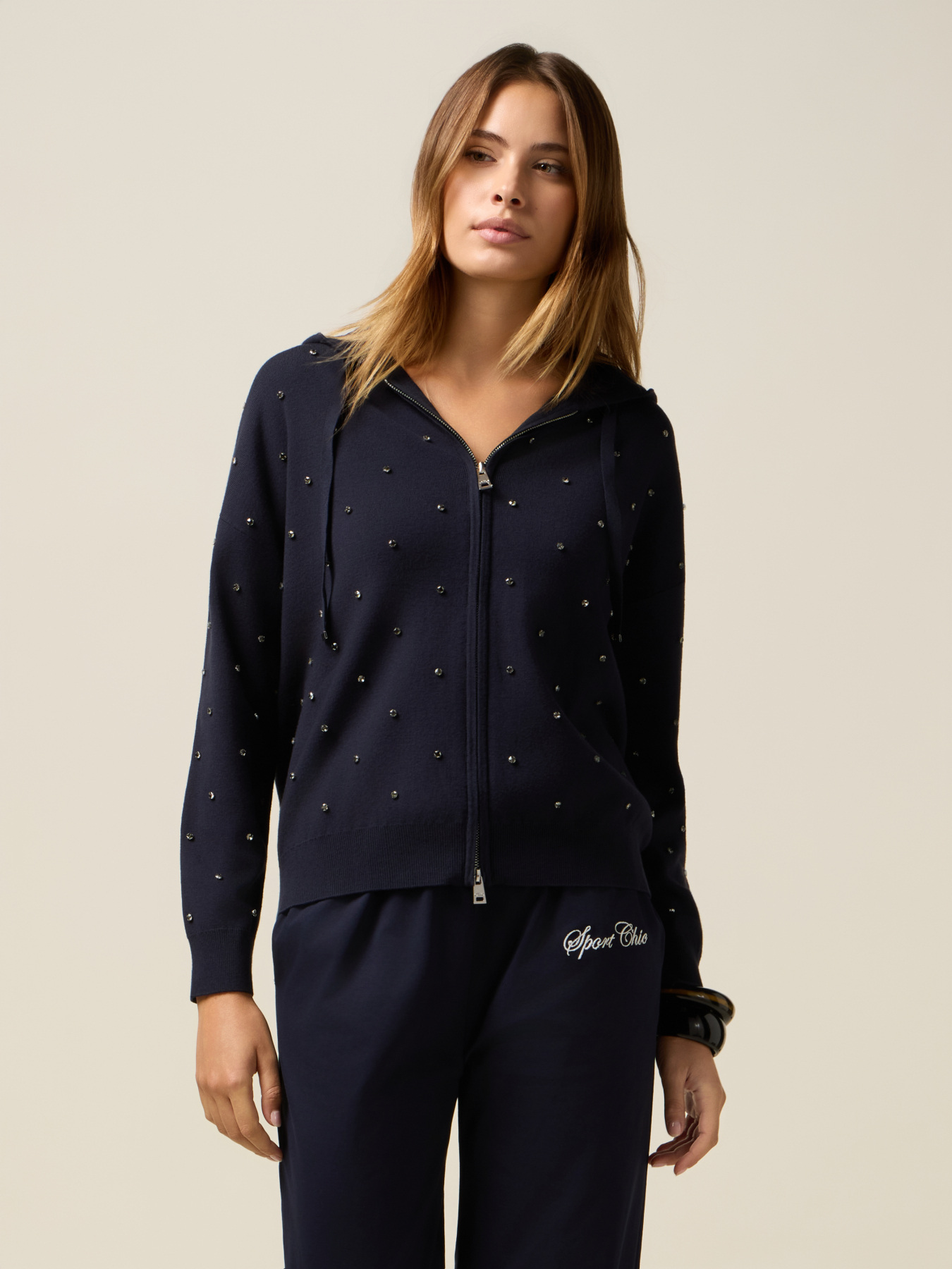 Cardigan con cappuccio e castoni image number 0