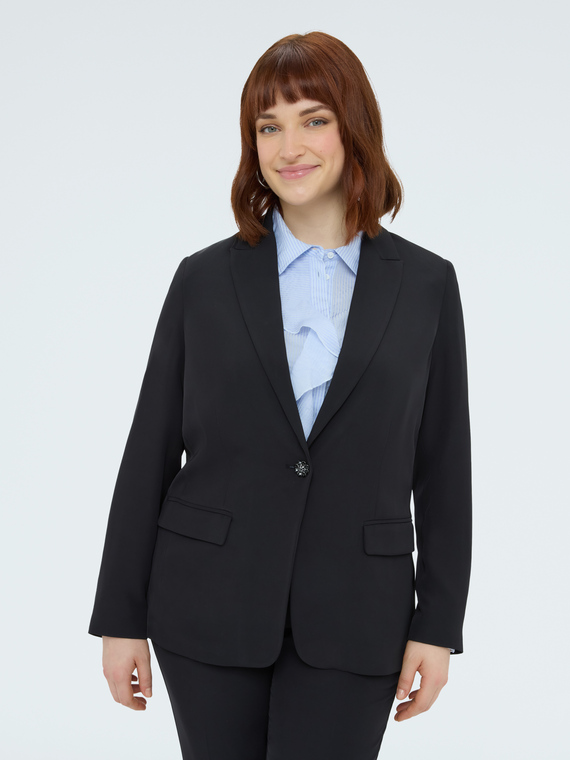 Structured blazer with jewel button