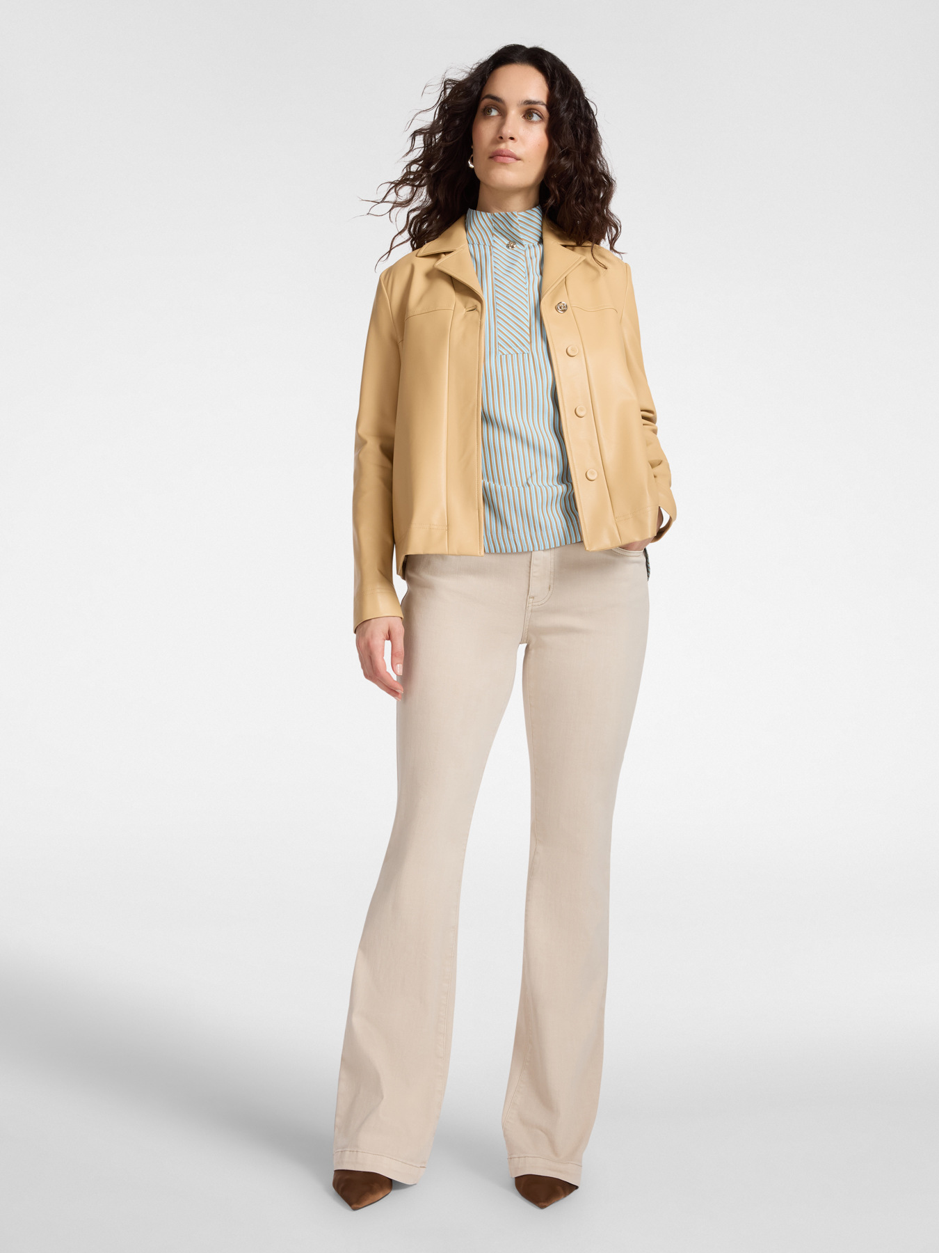 Pantaloni flare image number 0