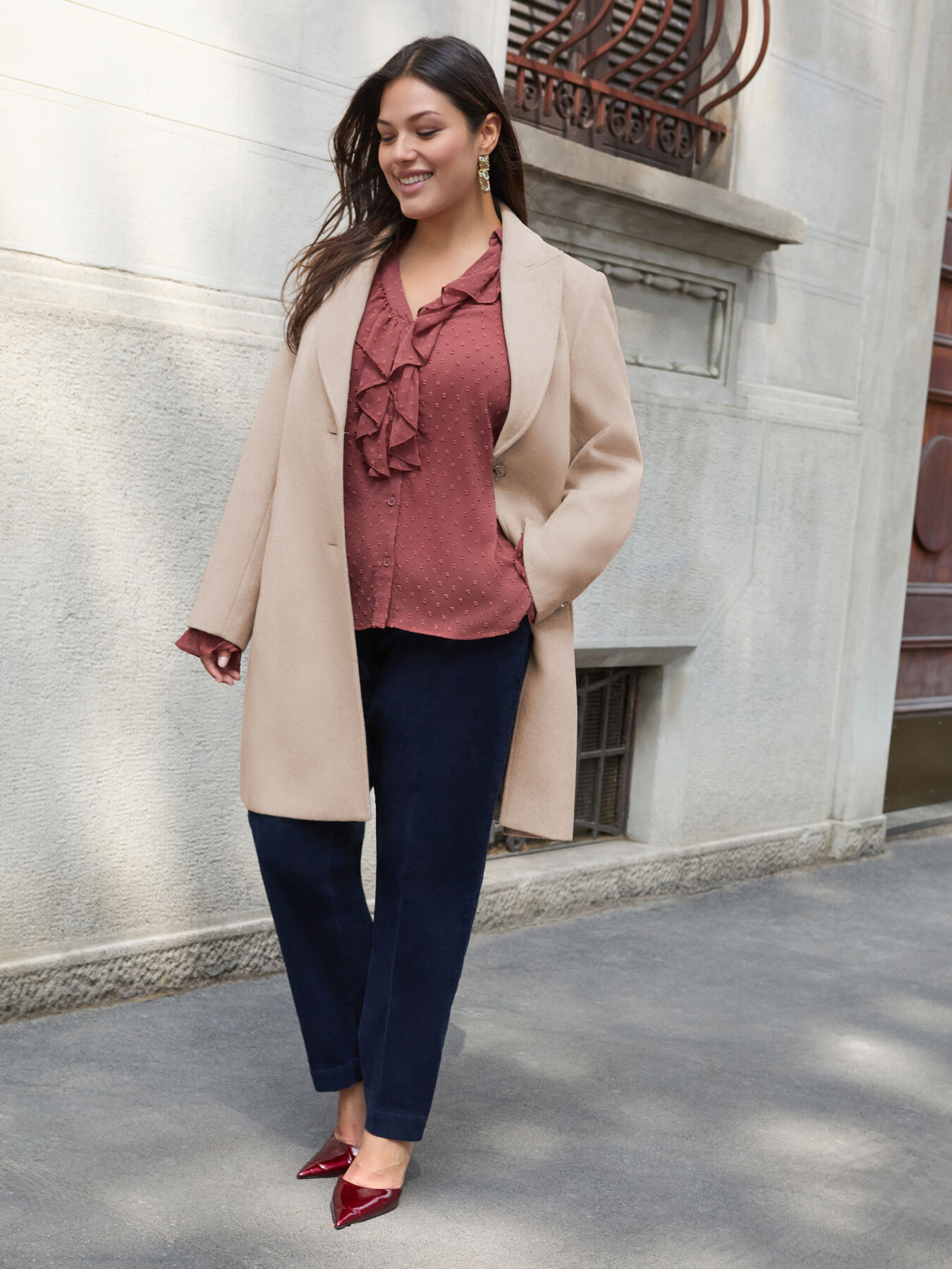 Manteau en laine m&eacute;lang&eacute;e avec boutons et col &agrave; revers image number 4