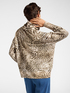 Pullover mit Animalprint und abnehmbarem Kragen image number 1