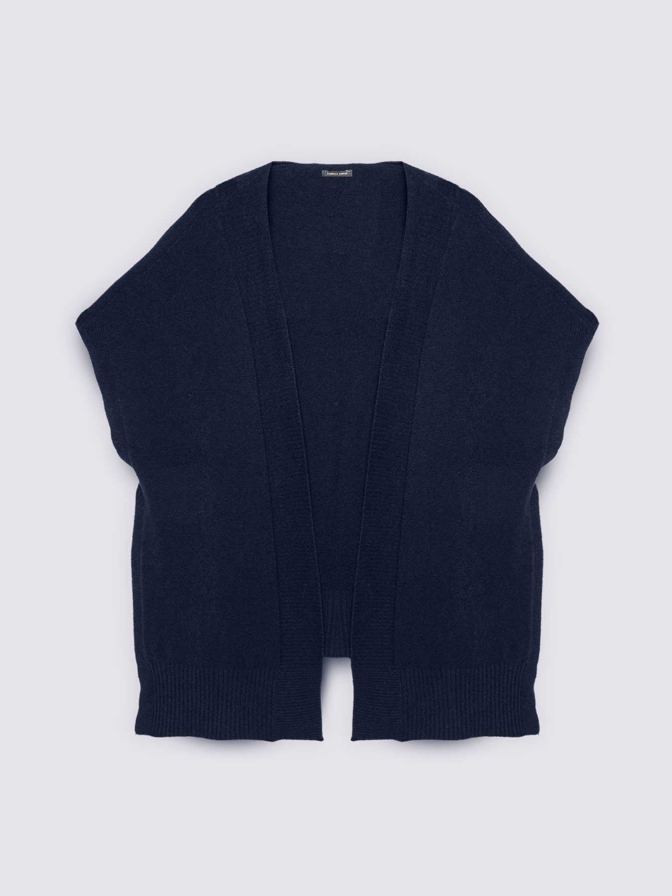 Mixi fine knit vest with kimono sleeves image number 4