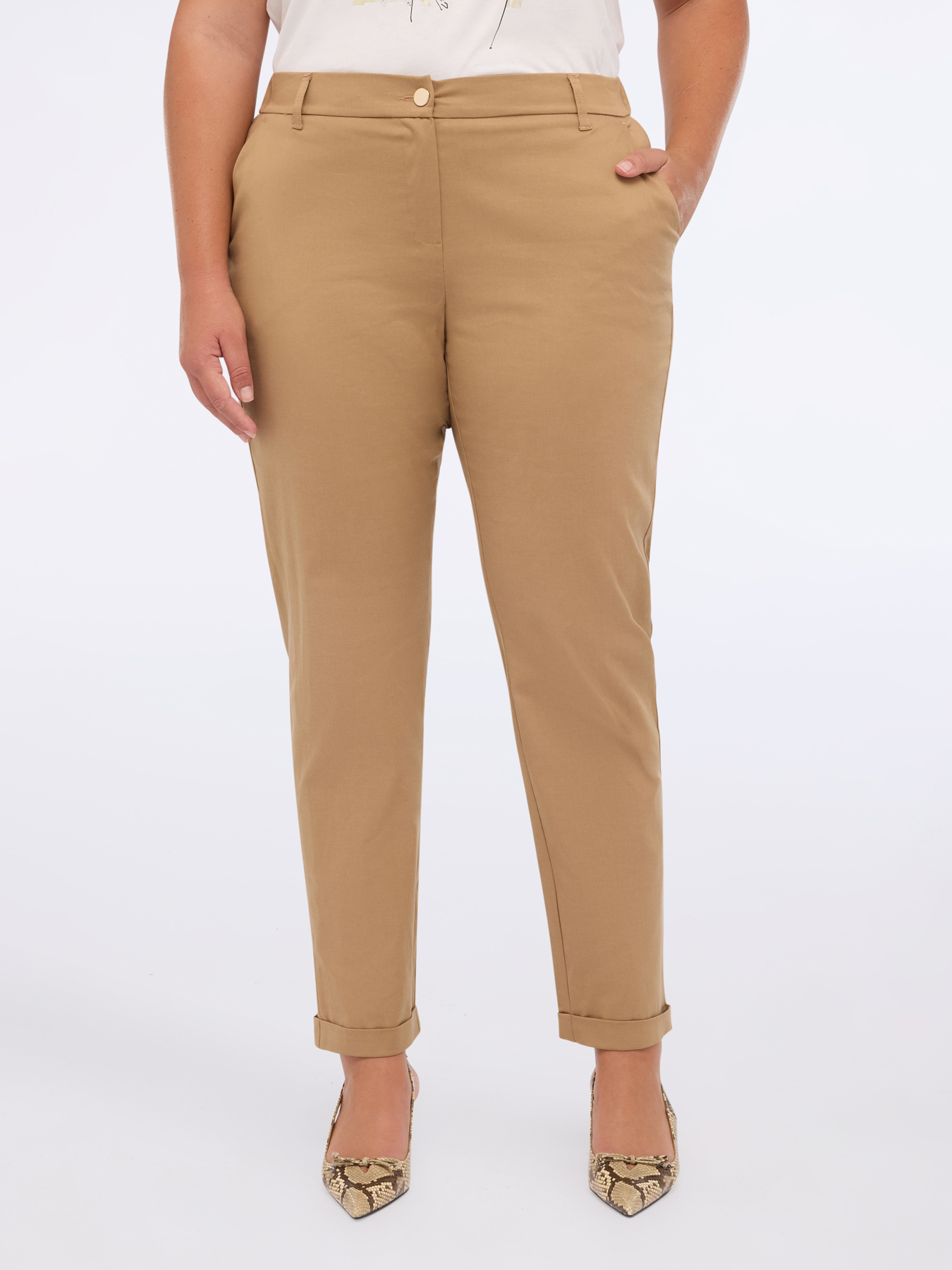Pantaloni chino in misto cotone image number 2