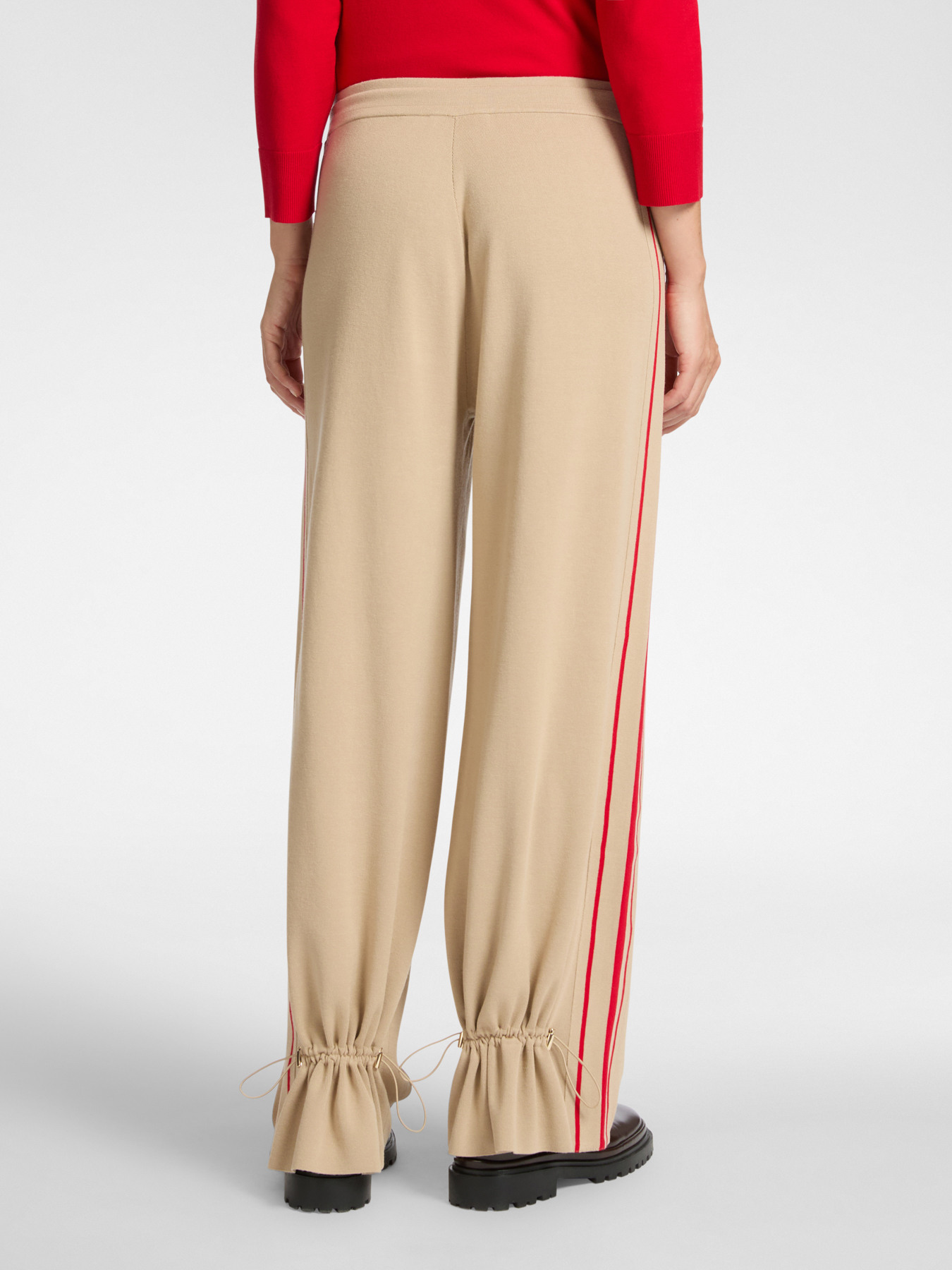 Pantalon en tricot à jambes larges image number 1