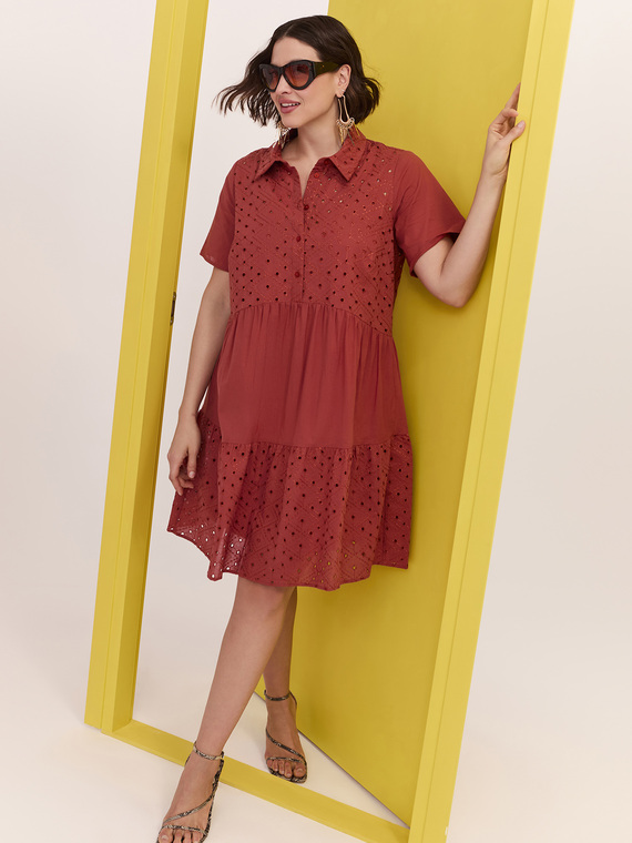 Smile ruffled dress in sangallo