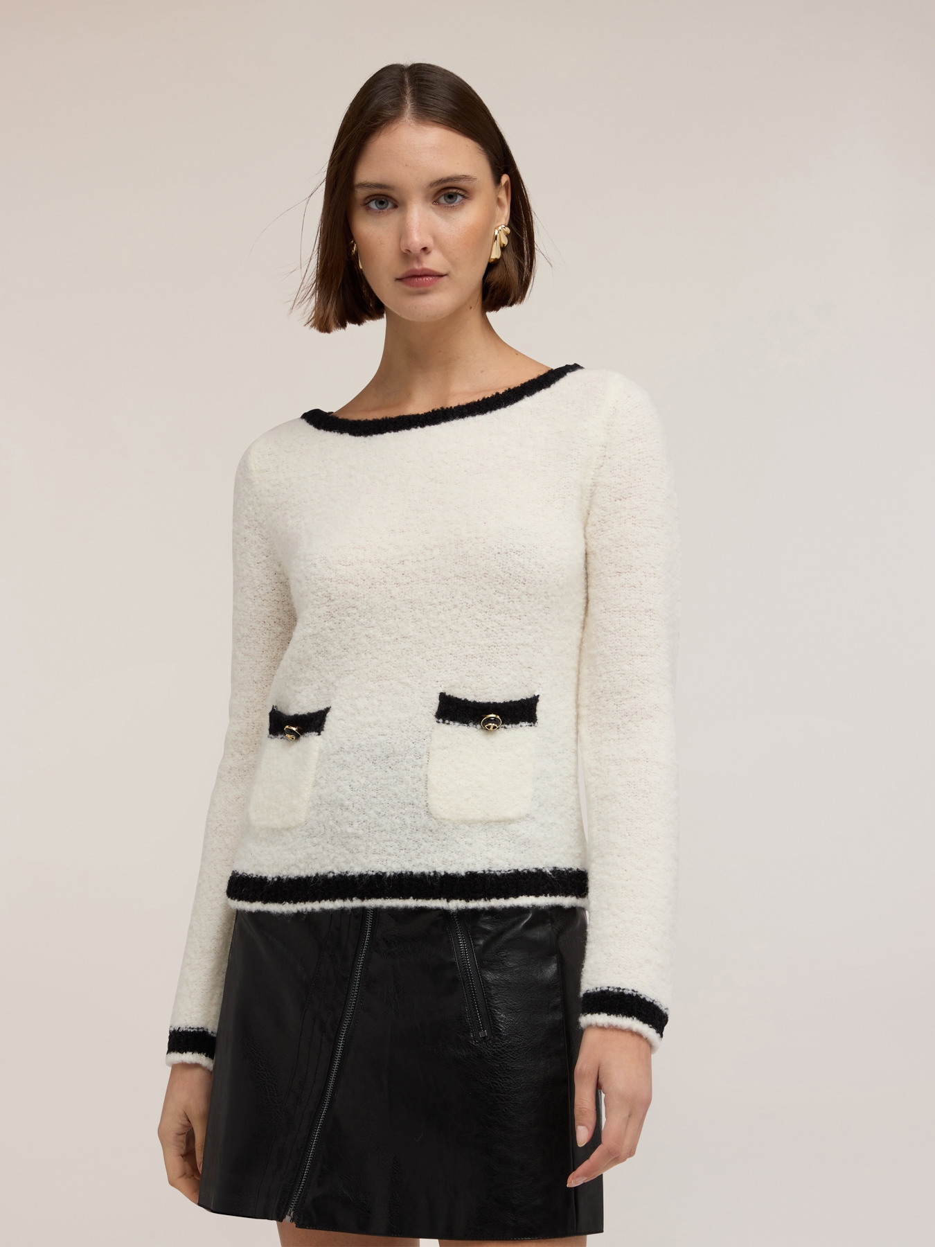 Bouclé sweater in wool blend image number 2