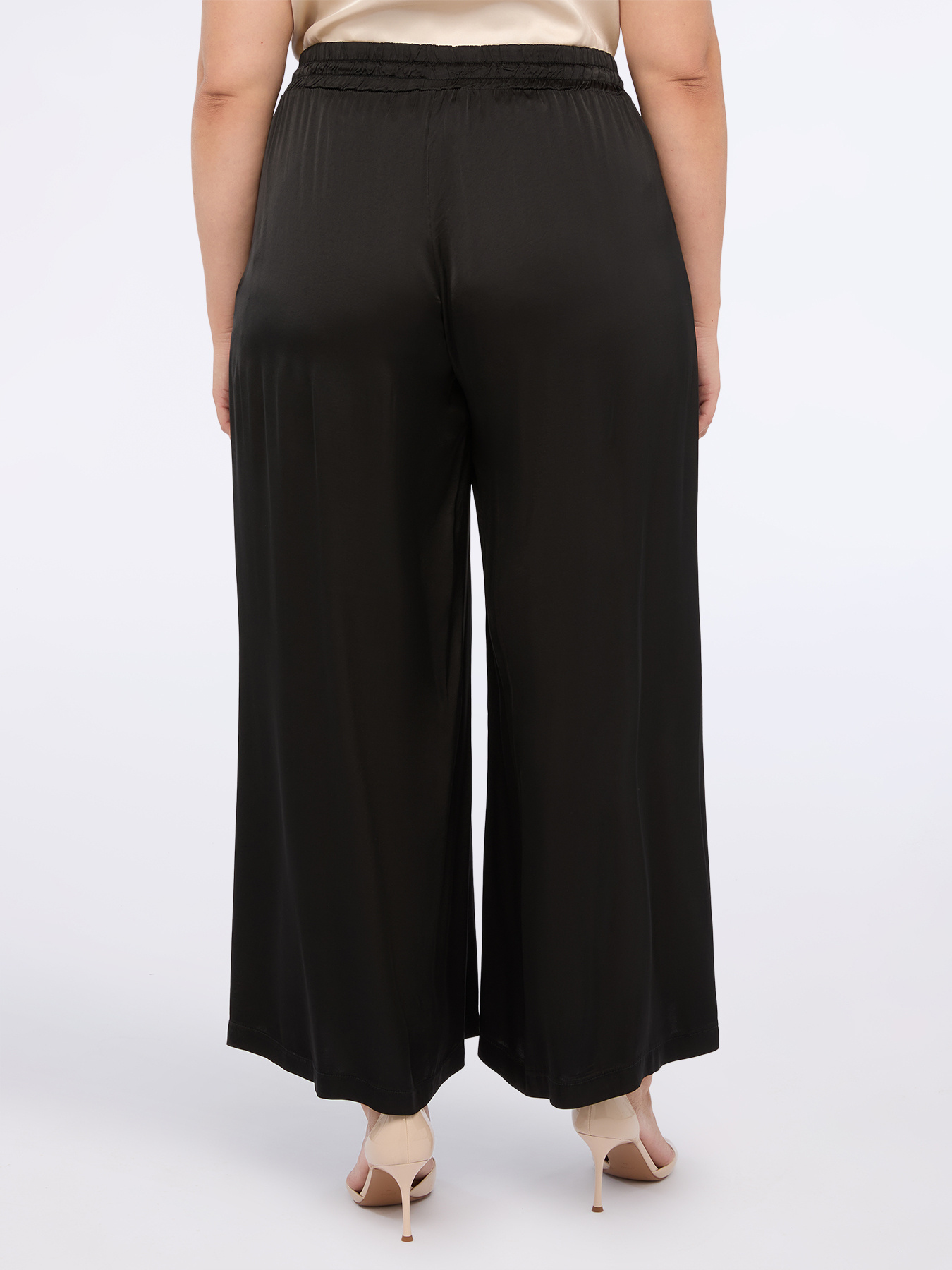 Pantalon jambe large en satin stretch image number 1