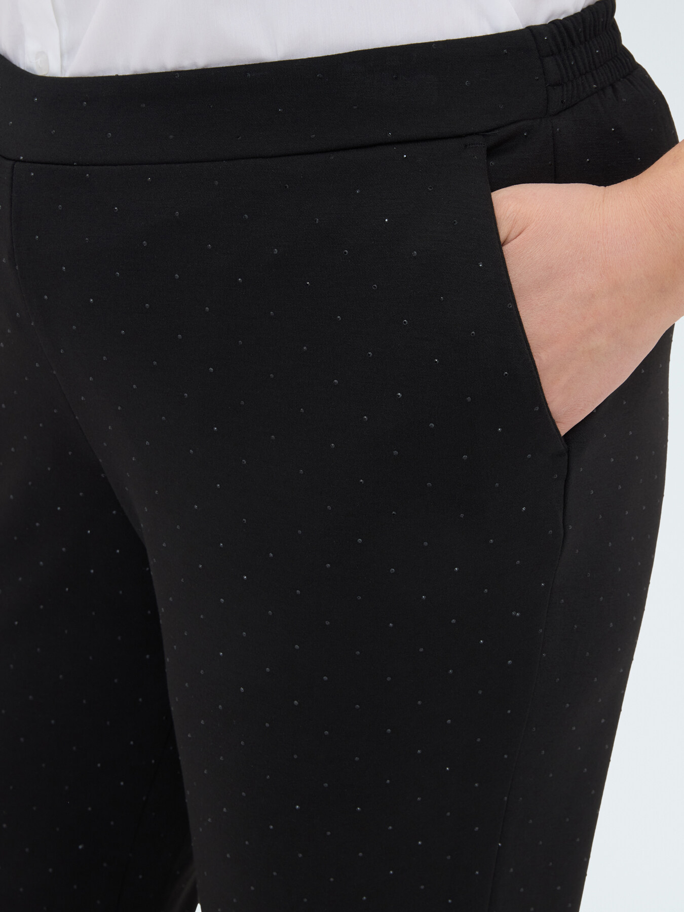 Pantalon Joggers avec d&eacute;tails lumineux image number 3