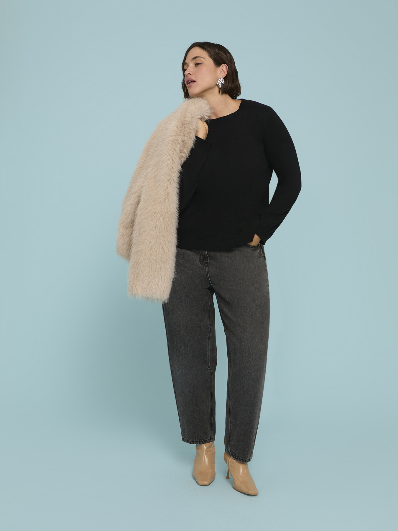 Crew neck sweater in viscose blend image number 2