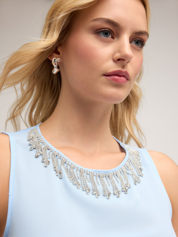 Flowing top with crystal stone fringes