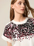 T-shirt in jersey con paillettes image number 2